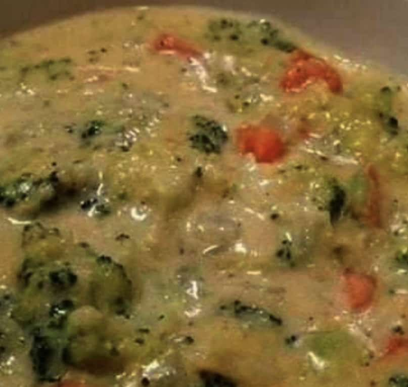 Broccoli & Cheese Soup Slow Cooker