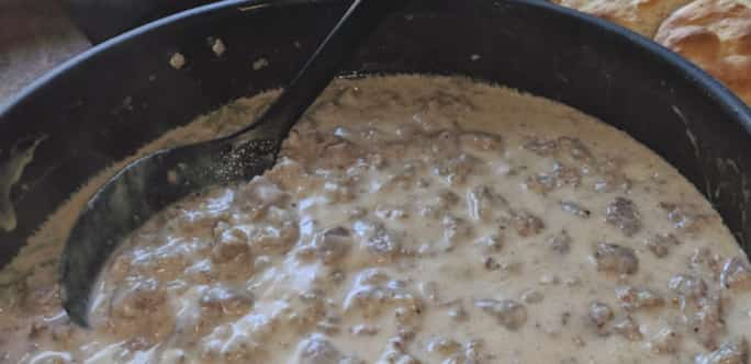 Pioneer Woman Sausage Gravy