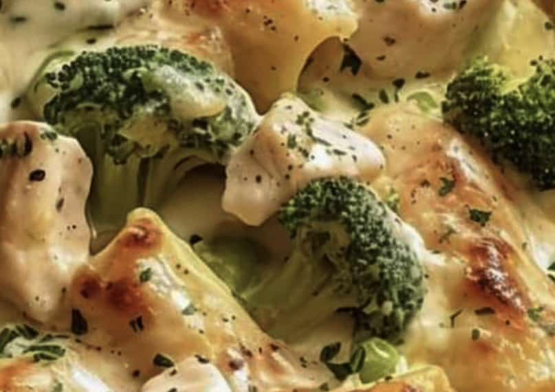 Creamy Broccoli and Chicken Pasta Bake