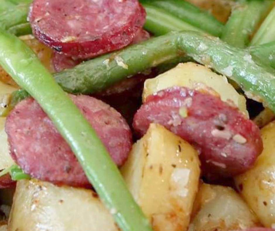 Potatoes and green beans with sausage